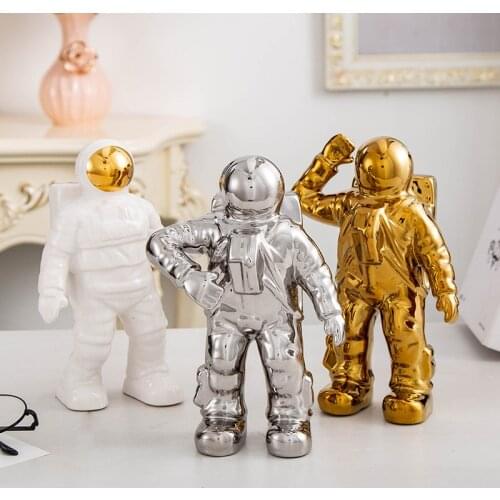 Modern Ceramics Astronaut Decoration Crafts Sculpture Home Living room Bedroom Desktop Adornment Nordic Simple Ornament Gift