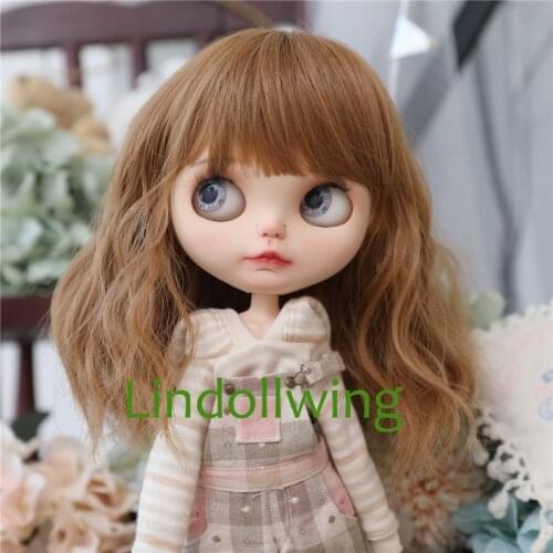 9-10 inch Blyth Wig Light Brown Curly Hair 26169