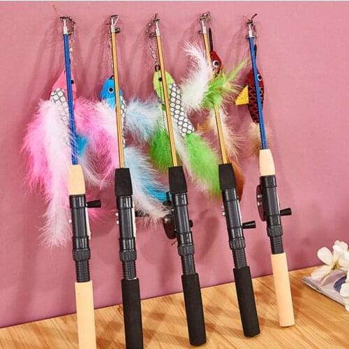 Pet Cats Telescopic Fish-shaped Telescopic Fishing Rod Feather Funny Cat Stick Toy Random Color Style