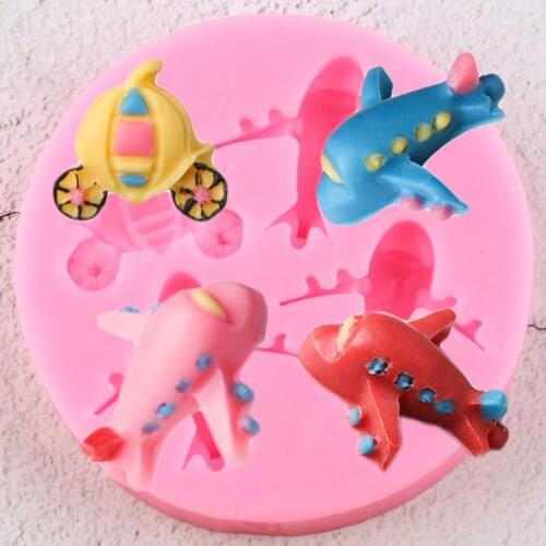 3D Cartoon Aircraft Silicone Molds Candy Resin Clay Mold Cupcake Topper Fondant Cake Decorating Tools Chocolate Gumpaste Moulds