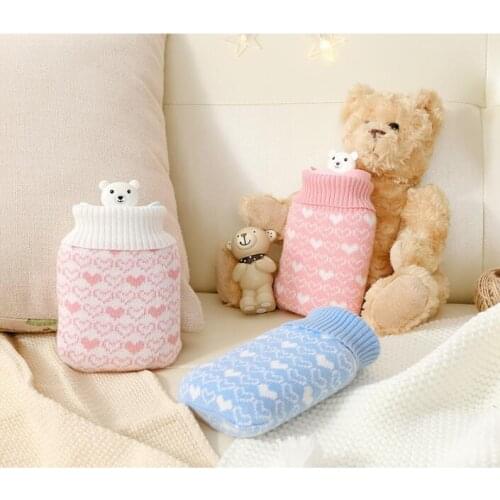 New Environmentally friendly silicone cartoon bear water injection mini warm palace warm handbag can be microwave heating