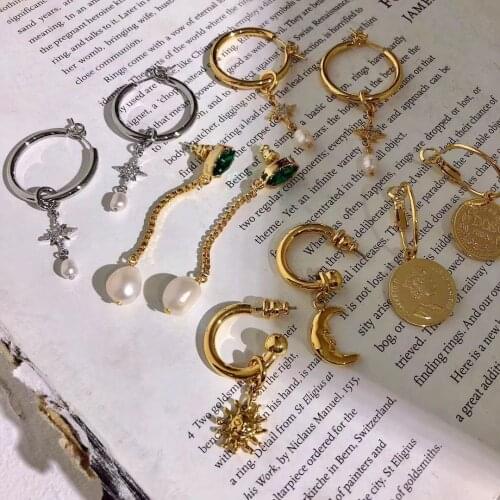 RISPADA EH30300-H26 Natural pearl hoop earrings