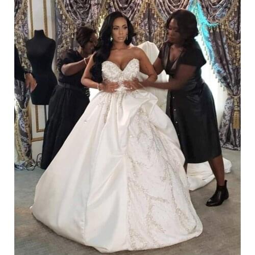 2021 Africa Wedding Dresses Satin A-line For Bride Sweet-heart Arabic Middle East Church Nigerian Wedding Gown Court Train Beads