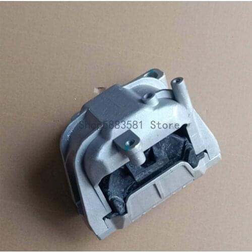 CAR eng ine mou nt Aud iV olk swa gen A3 S3 Spo rtb ack for eng ine and 3.2 lit er BDB BMJ BUB tra nsm iss ion