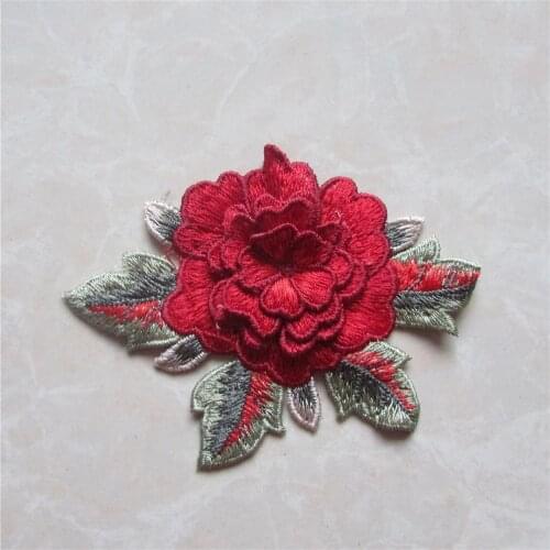 High quality 2017 year red Embroidered flower collar lace collar crafts sewing accessories Decoration Sewing Appliques YL442