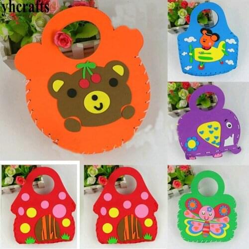 YHCRAFTS Christmas Gift Bags