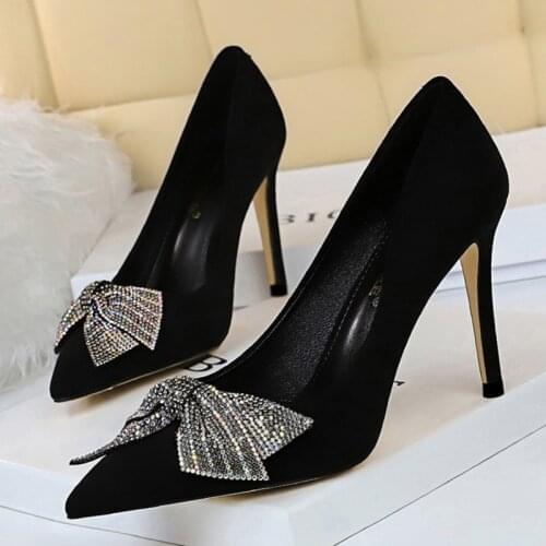 2021 Women Crystal 9.5cm High Heels Pumps Stiletto Suede Black Red Heels Luxury Designer Office Lady Knots Party Shoes Plus Size
