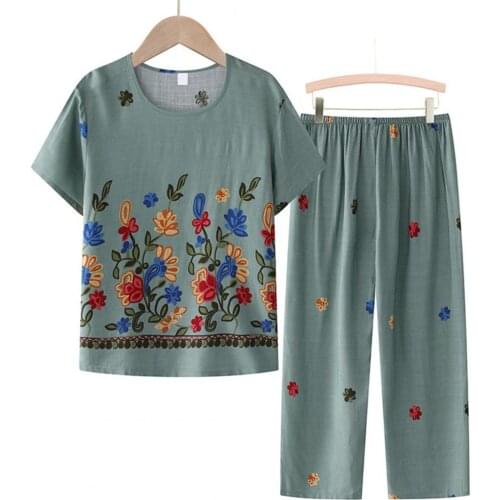 1 Set Women T-shirt Pants Summer Floral Print Loose Two-piece Round Neck Thin Short Sleeve Female Sleepwear Set for Middle-aged