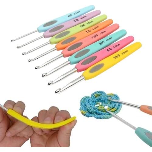 8pcs Colorful Soft Plastic Handle Alumina Crochet Hooks Knitting Needles Set 2.5-6mm Crochet for Weave Sewing Needles Tool