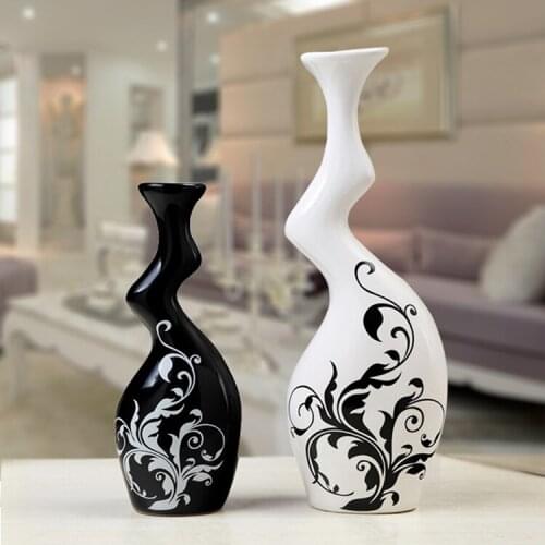 The living room decoration decoration fashion wine TV cabinet crafts Home Furnishing furnishings simple vase