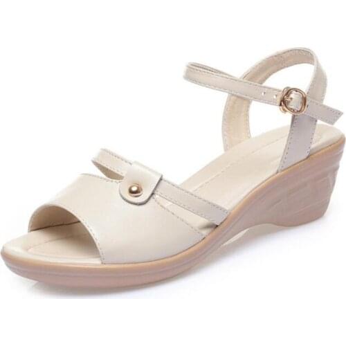 2020 New Summer Fashion Sandals Breathable Genuine Leather Sandals Elegant Women Sandals Light Comfort Wedge Sandals Large Size