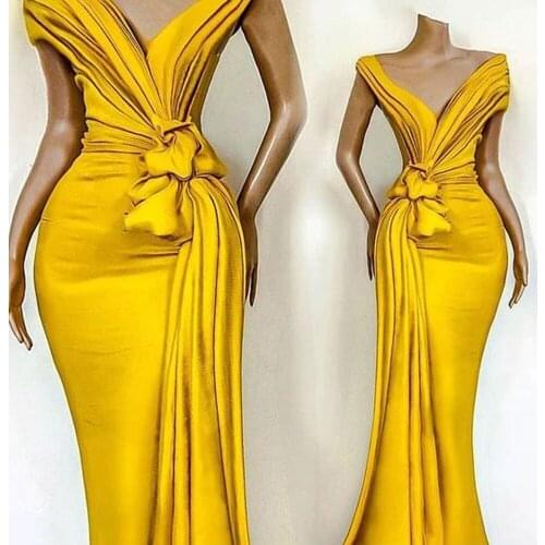 Yellow Evening Dresses Beaded Lace Appliques Sheath Tulle Sheer Crew Neckline Beading Prom Dresses 2018 Real