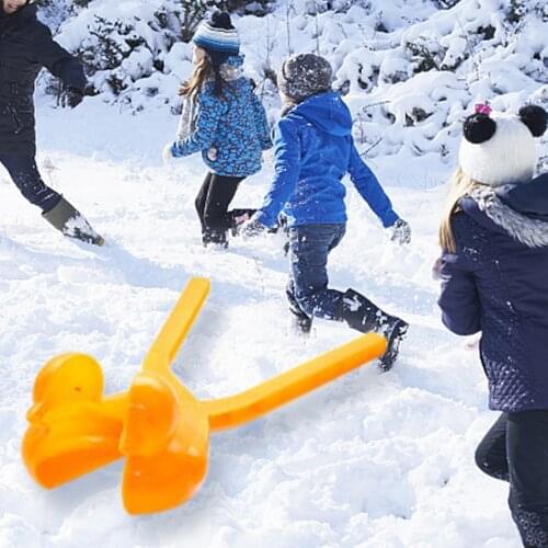 Lovely Cartoon Duck Shaped Snowball Maker Clip Sand Shovel Winter Snow Mold Clamp Kids Toy Snowball Fight Creative Fun & Sports