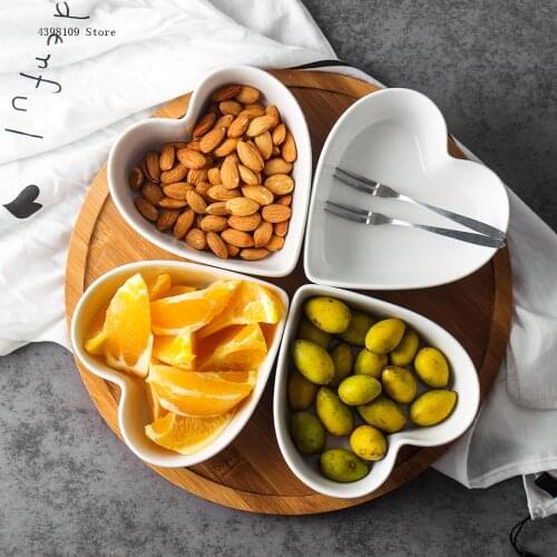 Ceramic heart-shaped fruit plate living room coffee table dessert plate salad dried fruit platter kitchen tableware food tray