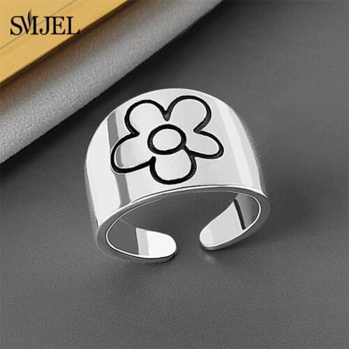 Chrysanthemum Daisy Flower Rings for Women Girls Sweet Fashion Female Resizable Opening Rings Finger Vintage Retro Style Jewelry