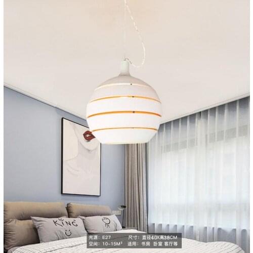 Modern minimalist white chandelier personality creative ball art chandelier Nordic single head living room bedroom decorative