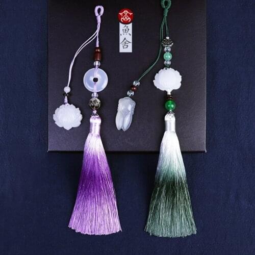 Retro cheongsam with clasp on the front and tassel on the back