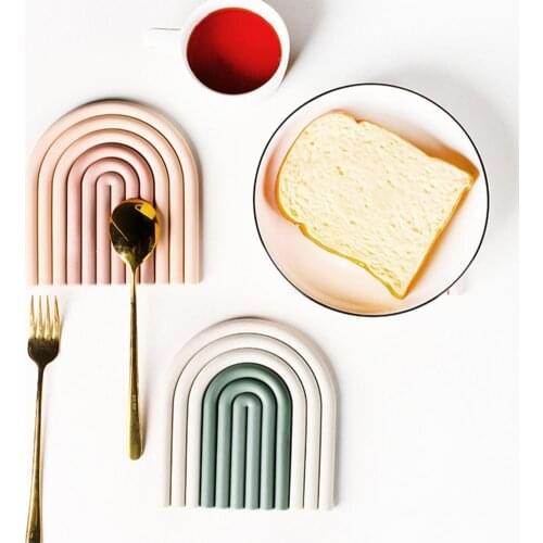 Nordic style Silicone Removable Rainbow Coasters Heat Insulation Pads Elastic Cup Mat Anti-slid Fine Texture Kitchen Accessories