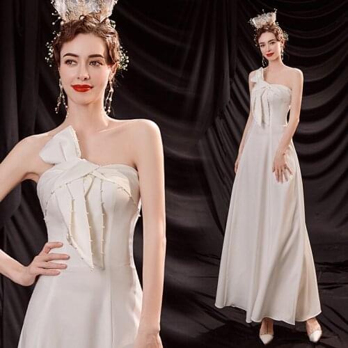 Doubleround Satin Wedding Dresses