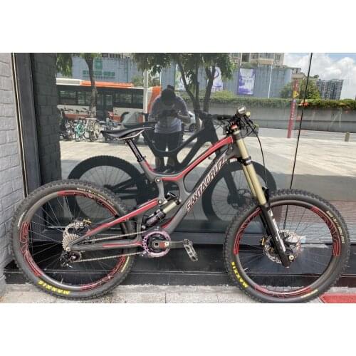 Used V10cc 26er M size DH Bike BOS Sram X0 Groupset Saint Brake Carbon Wheelset Easton handlebar MTB