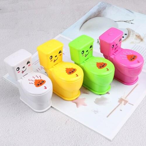 Mini Funny Prank Squirt Spray Water Toilet Closestool Joke Gag Toy Desktop Blague Tricky Gift Maker Trick Fun Novelty