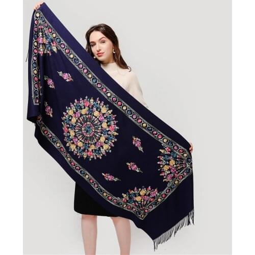 Luxury designer 2019 New women scarf winter cashmere scarves lady shawls and wraps female blanket pashmina embroidery scarfs