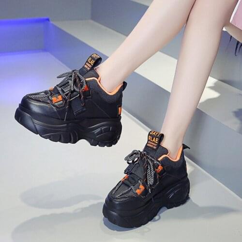 Women Platform Sneakers Winter Keep Warm Lace-up Shoes Fashion High Top Casual Thick Sole Womens Loafers Vulcanized Shoe Tennis