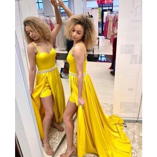 Sexy A-Line Long Yellow Sweetheart Prom Dresses Corset Back Floor Length Satin Shorts Robe De Soiree Formal Party Gown