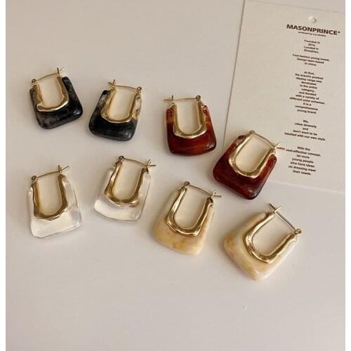 VSnow Luxury French Resin Irregular U Shape Geometric Hoop Earrings for Women Textured Metal Pearl Earrings Jewelry Pendientes