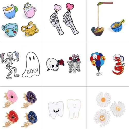 2-4Pcs Brooches Set Dinosaur Skull Ghost Daisy Poppy Flower Tooth Cats Ramen Noodle Enamel Lapel Pins Badge Cartoon Cute Jewelry