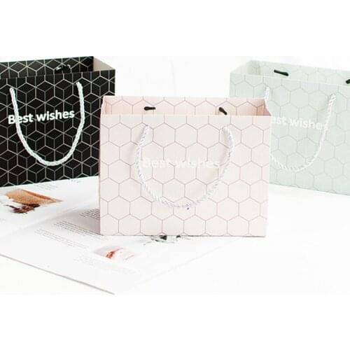 5pcs/lot Business Simple Tote Bag Clothing Gift Bag Wedding Birthday Party Gift bags Holidays Graduation Baby Showers Gift Bag