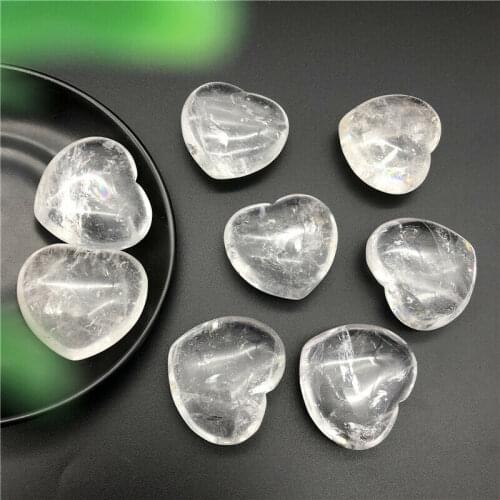 Drop Shipping 1pc Natural White Quartz Heart Shaped Crystal Palm Stones Healing Specimen Gifts Natural Stones and Crystals