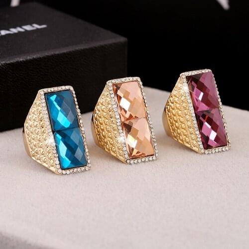 WYJZY Oversized square crystal ring for women fashion personality exaggerated jewelry anniversary beautiful gift ring