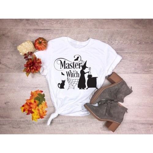 Master Witch Unisex Tshirt Womens Halloween Shirts cat funny graphic cotton new season tee grunge tumblr party style goth tops