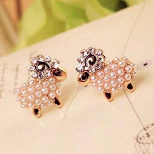 2020 New wholesale cheap Cute Fashion Full Crystal Imitation Pearl Sheep Stud Earrings For Women Piercing Jewelry
