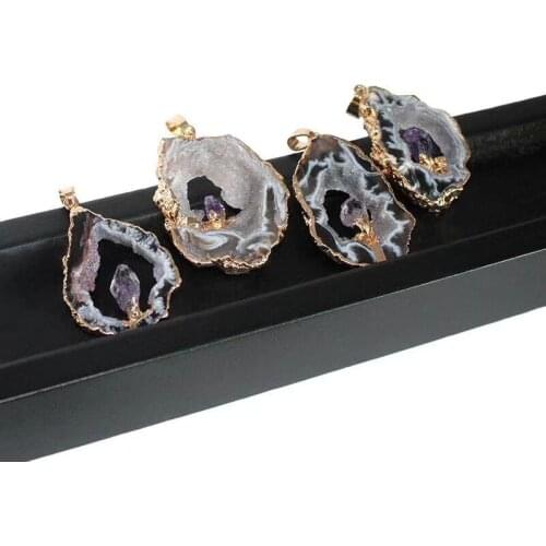 Order 2pcs natrual druzy agates necklace pendant golden wrapped amethyst is special point