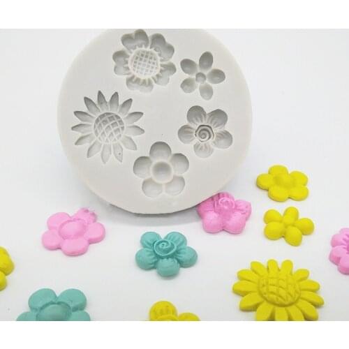 Aouke Chrysanthemum Flowers Silicone Mold DIY Cake Baking Flower Modelling Accessories Handmade Soap Mold Epoxy Silicone Mold