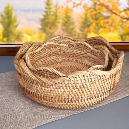 Hadewoven Round Rattan Fruit Basket Wicker Food Tray Weaving Storage Holder Dinning Room Bowl Serving Basket for Food