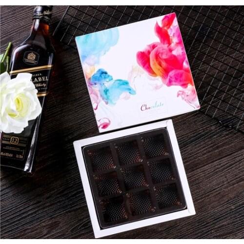 16.8*16.2*2.4CM chocolate Macaroon box ,Candy.cracker Box packaging 100pcs SN3139