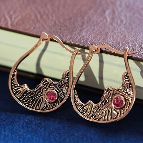 Fashion Bronze Half Moon Shape Hollow Earrings For Women Retro Wine Red Zircon Charm Irregular Creative Ladies Ornament P806