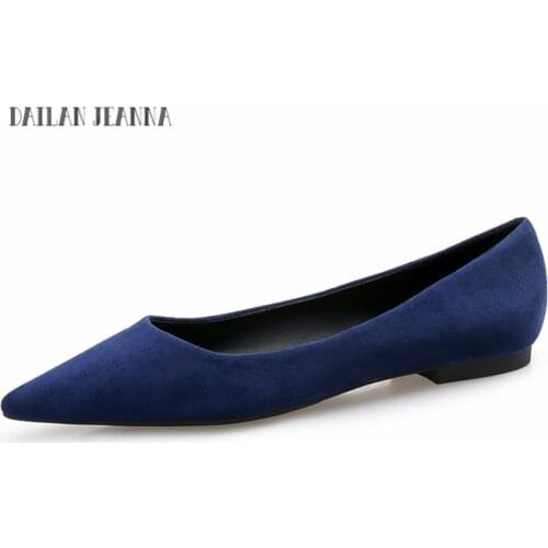 European style New Red Single Ms. High grade Shoe Womens Sharp Head Shallow Flat Shoe Furnace leather flat heels Working Shoes