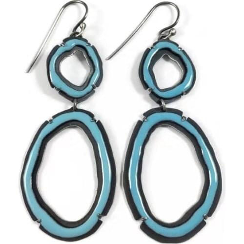 Womens fashion silver color 8-shaped large ring, asymmetric earrings, inlaid with pure hand polished turquoise