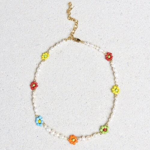 Hand-made Fresh Style Beaded Small Flowers Natural Pearl Simple Sweet Short Necklace Ladies Fashion Jewelry Exquisite Gifts