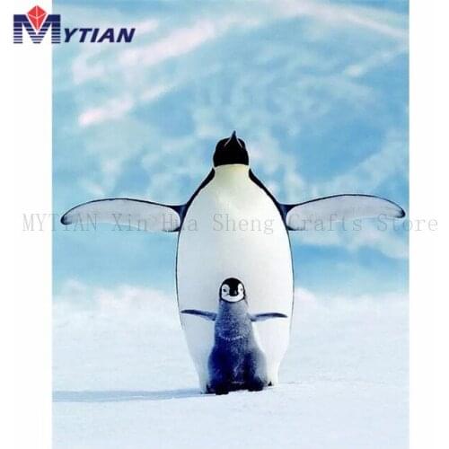 Mommy and Baby Penguins Playing,Ice Snow,Winter,5D Diamond Painting Kit,3D Mosaic Full Drill Diamond Embroidery Art Home Decor