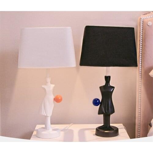 Modern Bedroom Bedside White Black Resin Table Lamp Living Room Art Deco Lamps Study Luxury Decoration Studio Office Table Light