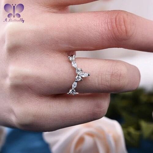 100% 925 Sterling Silver V-Shaped Ring Shiny Marquise Cut SONA Stone Band Simple Personality Ladies Jewelry