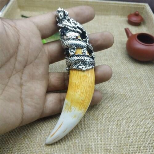 Dragon Statue Flying Dragon Inlaid With Wolf Teeth Pendant Tibetan Silver Amulet Animal Statue Home Decoration Gift
