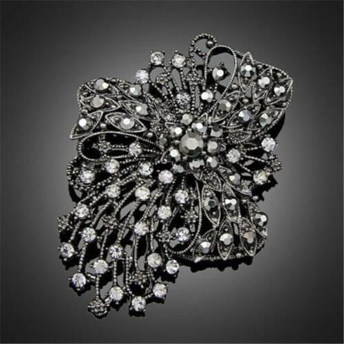 FATPIG 2017 Wedding Bridal Crystal Rhinestone Hollow Brooch Bow Shaped Brooch Pin