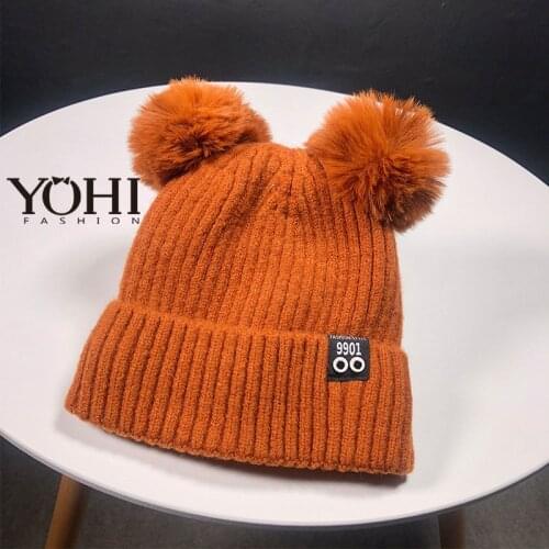2018 New winter Womens plus thick knitted wool cap of the outdoor plus thick warm headwear ladies cap