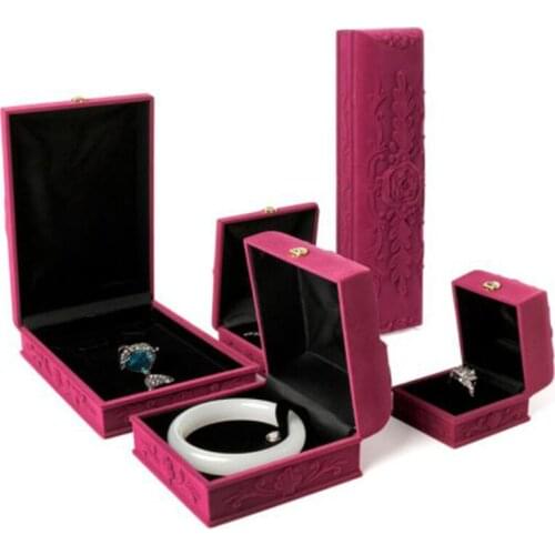 Embossed Jewelry Case For Pendant Necklace Ring Earrings Bracelet Gift Package Box Jewelrys Organizer Wedding Gift Boxes